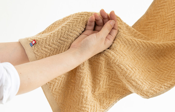 普遍的なヘリンボーンの織柄