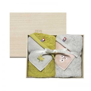 限定刺繍入りハンカチとフェイスタオル